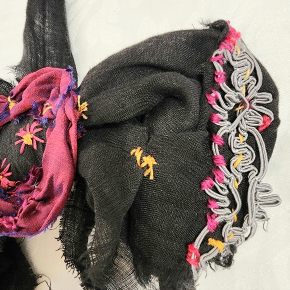 JABOT💕MOSSIE ANNA ARTISAN 💕 DESIGN NWT - Picture 5 of 17